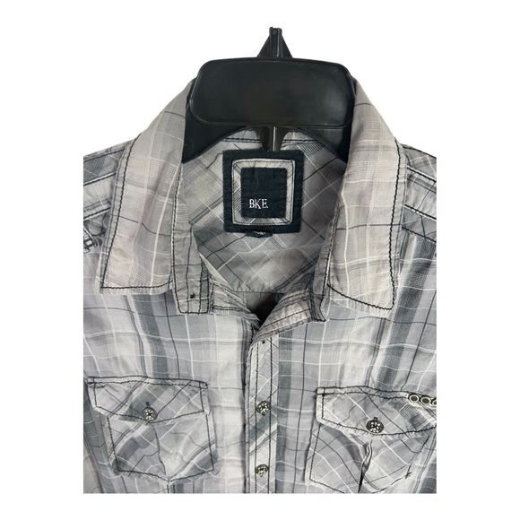 BKE Shirt Mens size M Black Plaid Fit Button Roll Tab Sleeves Collared X203 - Picture 4 of 9